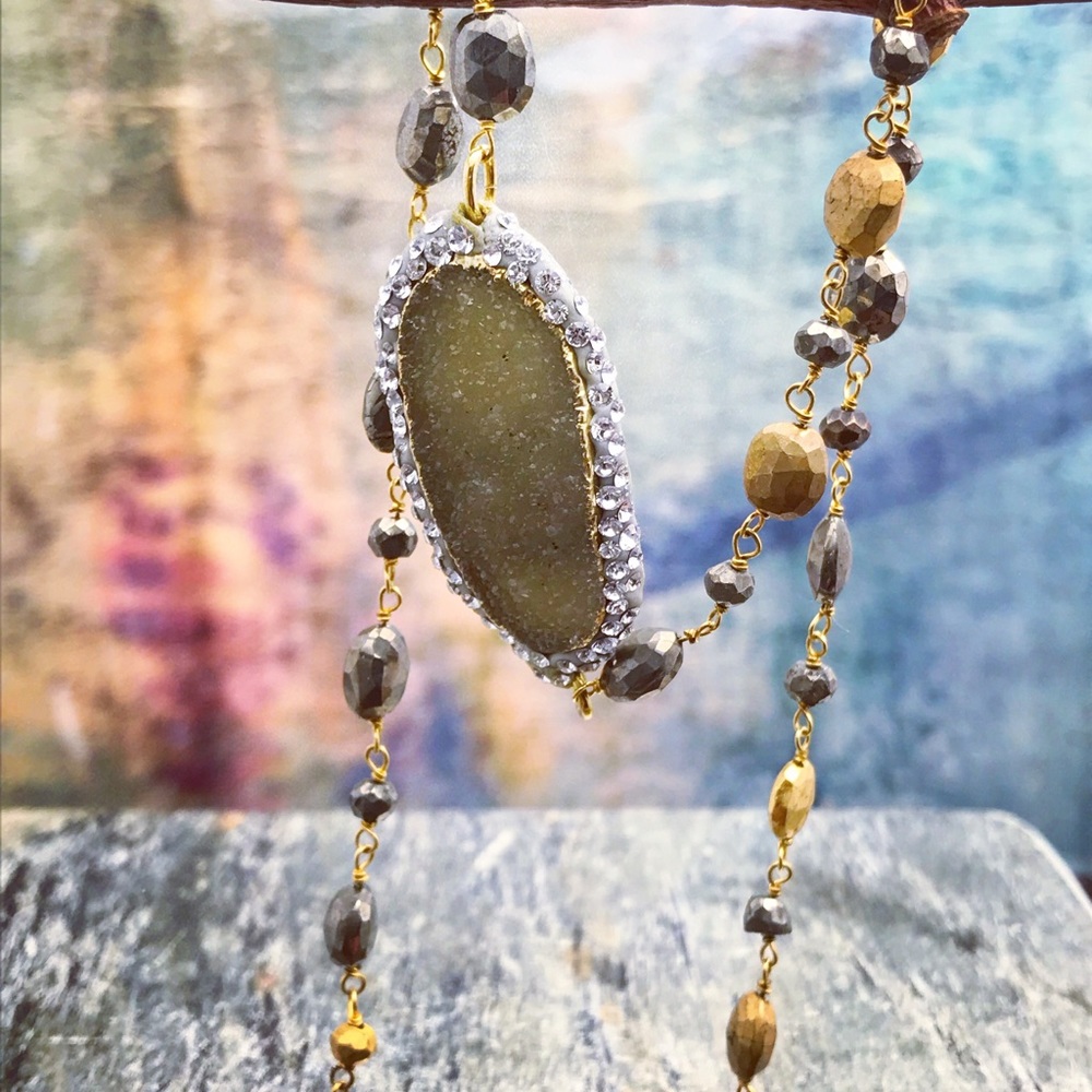 Handmade Pavé Green Druzy Pyrite necklace - Picture 1 of 8